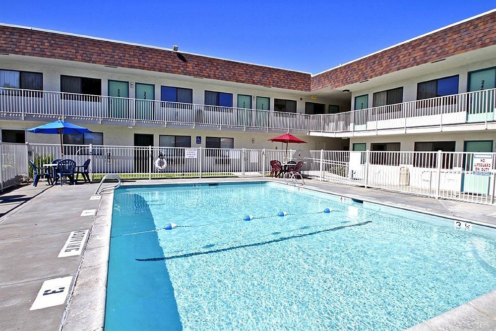 Park Inn By Radisson, Turlock Exteriér fotografie